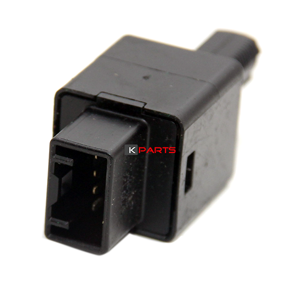 HYUNDAI SANTA FE 12 D4HB 2200CC-DM STOP LAMP SWITCH (4P) 938103S700