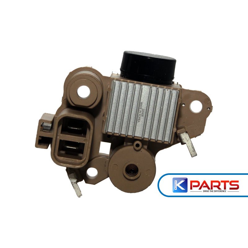 HYUNDAI  TUCSON 04 G4GC 2000CC-BETA 	GENERATOR REGULATOR ASSY- 3737023500